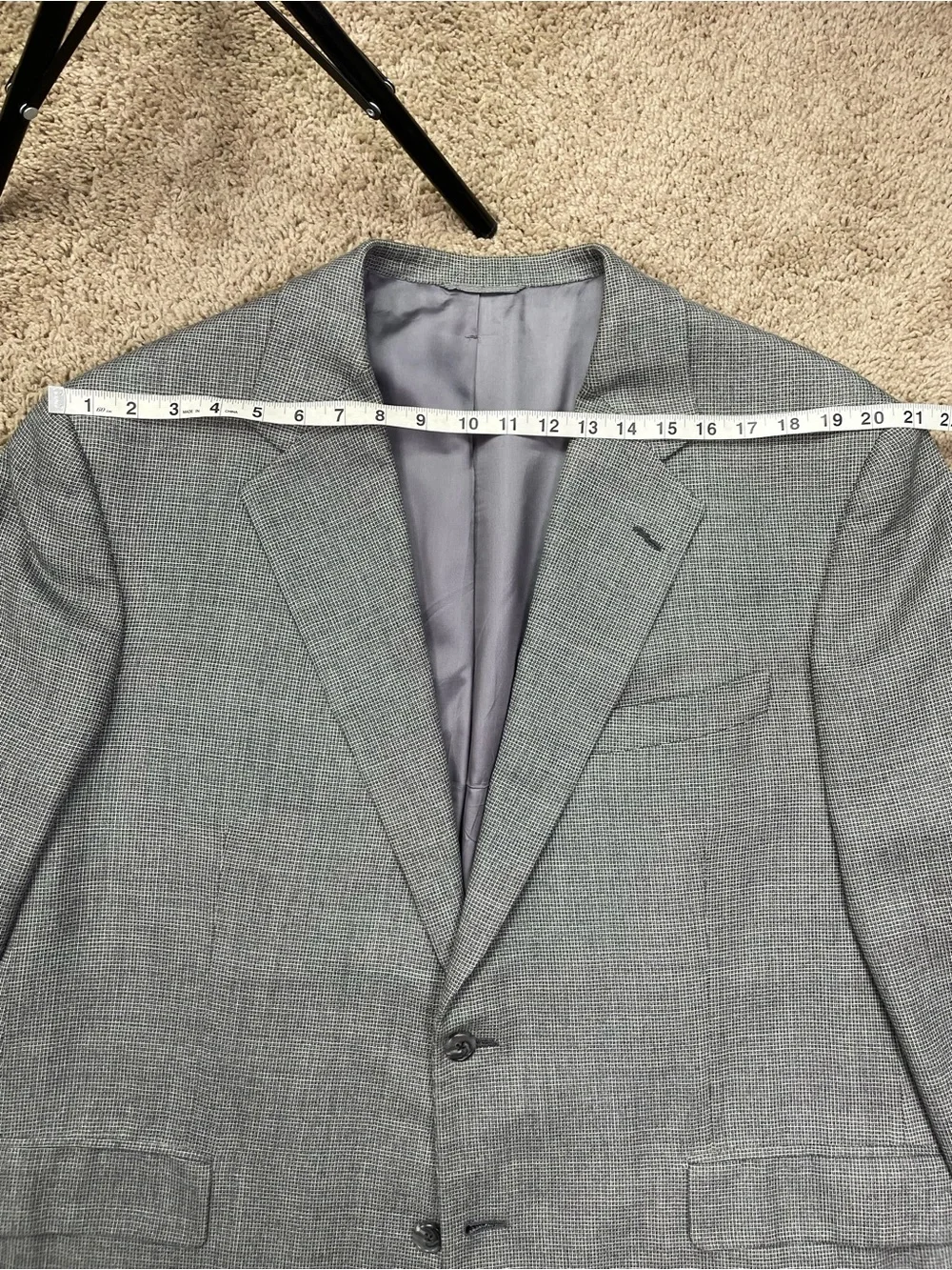 Men's Light Gray Two-Button Blazer